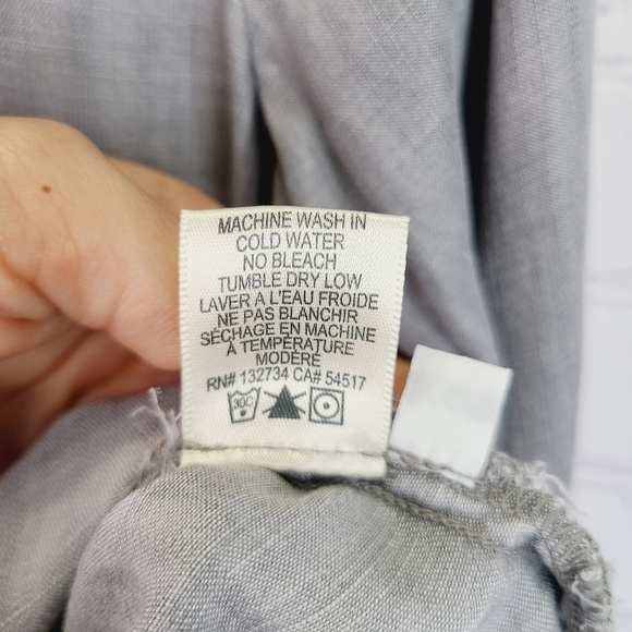 Anthro. Cloth & Stone Lace Up Top - Picture 8 of 9